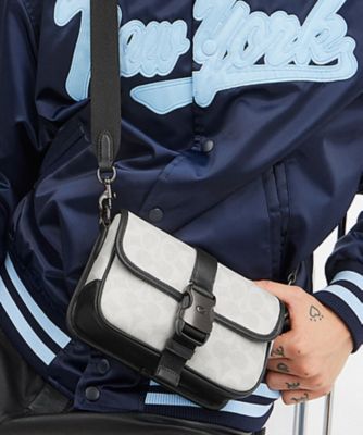 ＜COACH＞リーグ　クロスボディ　バッグ　１９・シグネチャー　キャンバス